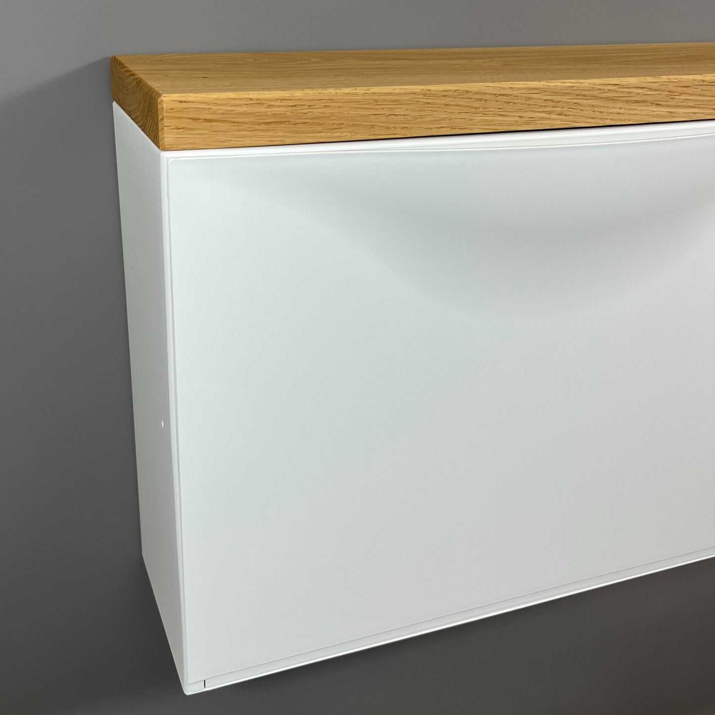 Handgefertigte Abdeckplatte aus massiver Eiche für deine IKEA Trones Schuhschränke