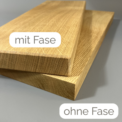 Schwebendes Massivholz Wandregal aus Eiche nach Maß